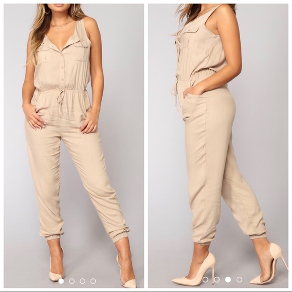 khaki jumper pants